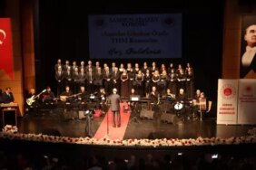 Adalet Korosu'ndan Anneler Günü Konseri