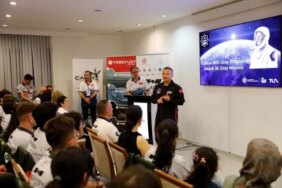 Alper Gezeravcı, Uzay Yolculuğunu Öğrencilerle Paylaştı