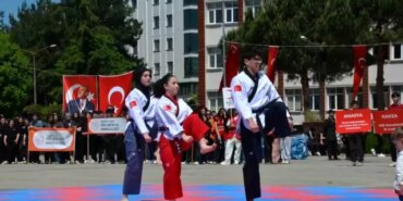 Bafra'da Coşkulu 19 Mayıs Kutlaması