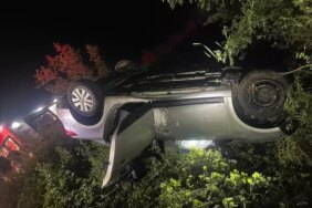 Bafra'da Otomobil Devrildi, Sürücü Yaralı