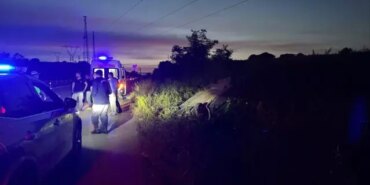 Bafra'da Otomobil Hendeğe Devrildi: Sürücü Yaralı