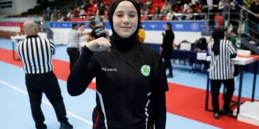 Bilek Güreşi Gençler A Türkiye Şampiyonası Samsun'da Başladı