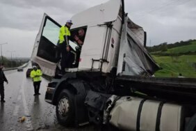 Çorum'da Tır Kazası: Sürücü Yaralı