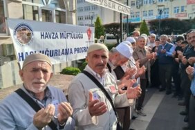 Hacı Adayları Kutsal Topraklara Uğurlandı