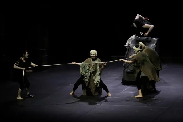 Medea Material Oyunu Samsun'da - Son Dakika