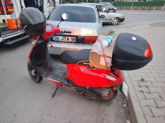 Motosiklet Devrildi, Sürücü Yaralandı - Son Dakika