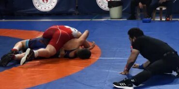 Okul Sporları Güreş Şampiyonası Düzce'de Tamamlandı