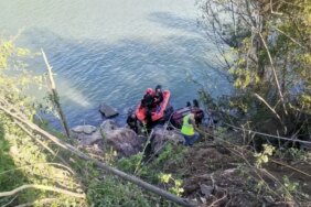 Samsun'da Baraj Gölüne Uçan Araçta Genç Sürücü Hayatını Kaybetti