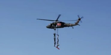 Samsun'da 'Çelik Kanatlar' Gösteri Uçuşu