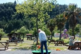 Samsun'da Köpek Parkta Eğlendi - Son Dakika