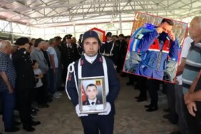 Samsun'da boğulan Astsubay Hakan Fidan son yolculuğuna uğurlandı