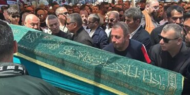 Samsun'da cinayet ve kanser sonucu vefat eden baba oğlu defnedildi
