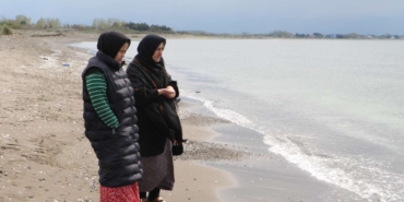 Samsun'da kayıp balıkçının eşi, 132 gündür sahilde umutla bekliyor