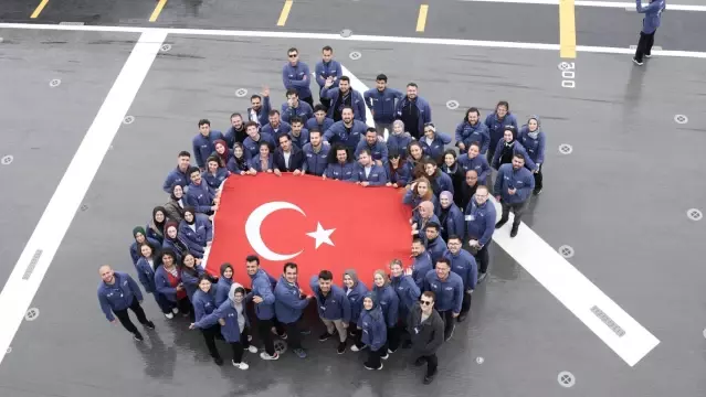 Üniversiteli Gençler, TCG Anadolu ile 19 Mayıs Yolculuğunda