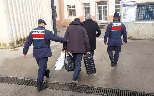 Bafra'da Baba-Oğul Hapis Cezaevi'nde - Son Dakika