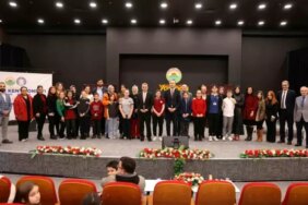 Başkan Kurnaz: 'Çocuklarımızın yerel yönetimlerde söz sahibi olmalarını önemsiyoruz'