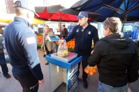 Canik'te pazarlarda denetim: Tartıdan tezgaha tam kontrol