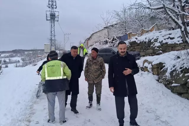 Havza'da Karla Mücadele Çalışmaları Devam Ediyor