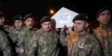 İstanbul'da şehit düşen polis memurunun naaşı Samsun'a getirildi