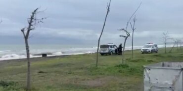 Sahile vuran gizemli sandık ekipleri alarma geçirdi! Üzerindeki yazılar incelenecek