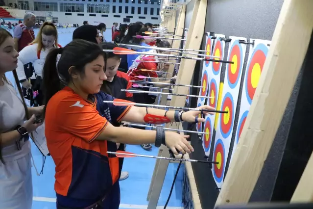 Samsun'da 2025 Okçuluk Şampiyonası Devam Ediyor