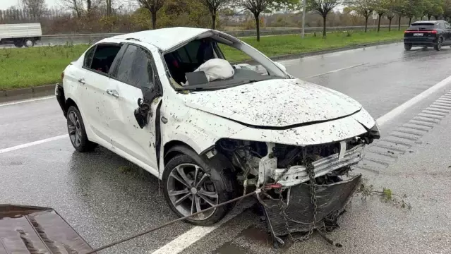 Samsun'da Takla Atan Araçta 3 Yaralı