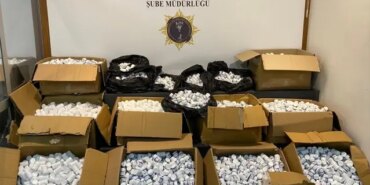 Samsun'da Uyuşturucu Operasyonu: 350 Bin Hap Ele Geçirildi