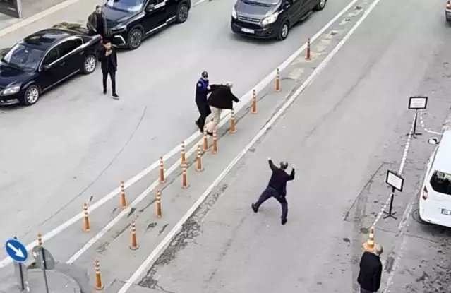 Samsun'da Yaşlılar Arasındaki Tartışma Büyümeden Sonlandı
