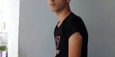 Kestiği ağacın altında kalan 19 yaşındaki genç hayatını kaybetti