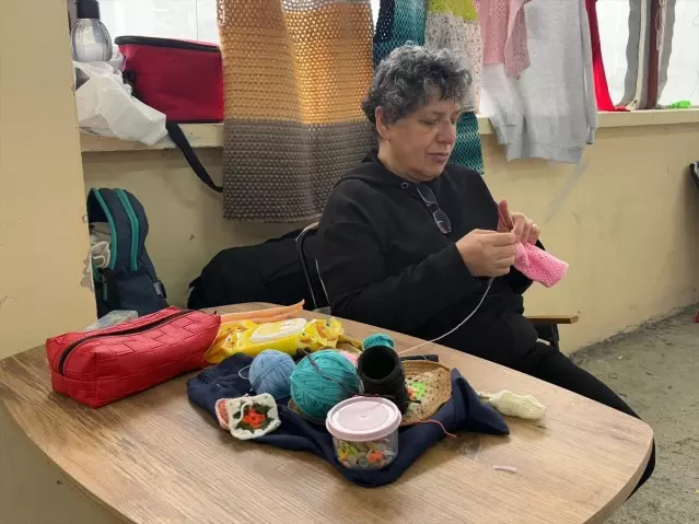 Şaziye Kardaş'tan Sanatçı İlhamlı Bebek Elbiseleri