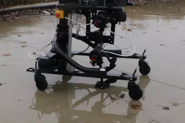 Yerli Mobil Yürüme Robotu MYR KIDS Geliştirildi