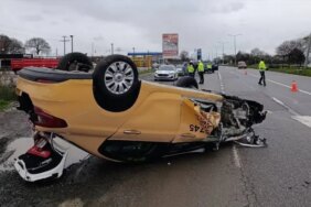 Bafra'da Otomobil Devrildi: Sürücü Yaralandı