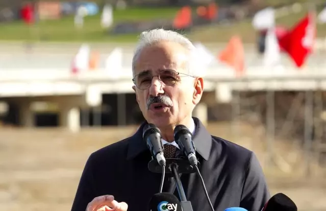 Bakan Uraloğlu: 'Hızlı tren projesi tamamlandığında Ankara-Samsun arası 2,5 saate düşecek'