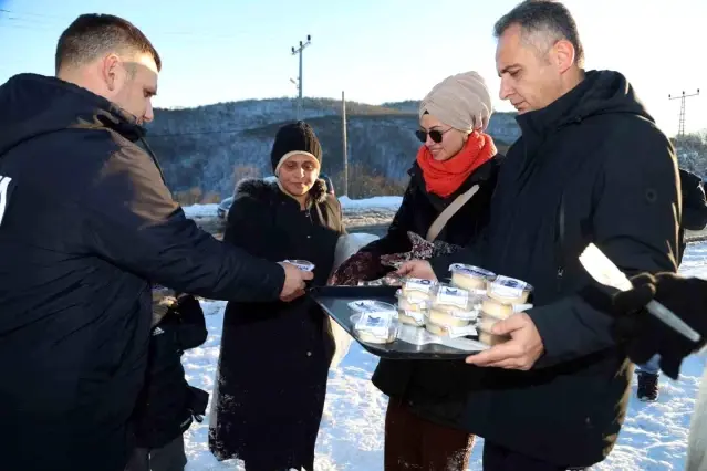Canik'te gönülleri ısıtan ikram - Son Dakika