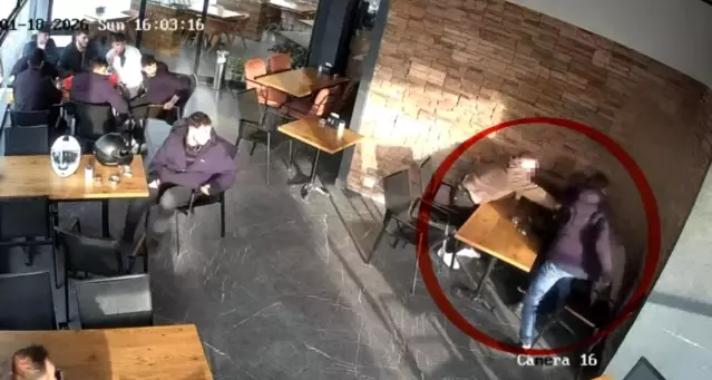 İki kişiyi bıçaklayan 16 yaşındaki çocuk yakalandı