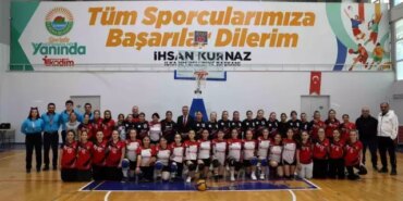 İlkadım'dan sporculara eğitim desteği - Son Dakika