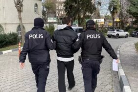 Otobüste Bıçaklı Saldırı: Üniversite Öğrencisi Tutuklandı