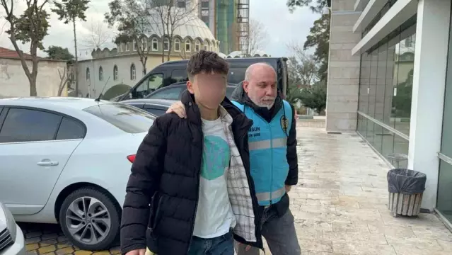 Samsun'da Bıçaklı Saldırı: 16 Yaşındaki Çocuk Adliyeye Sevk Edildi