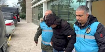 Samsun'da Bıçaklı Saldırı: 16 Yaşındaki Çocuk Tutuklandı