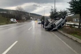 Samsun'da Hafif Ticari Araç Takla Attı