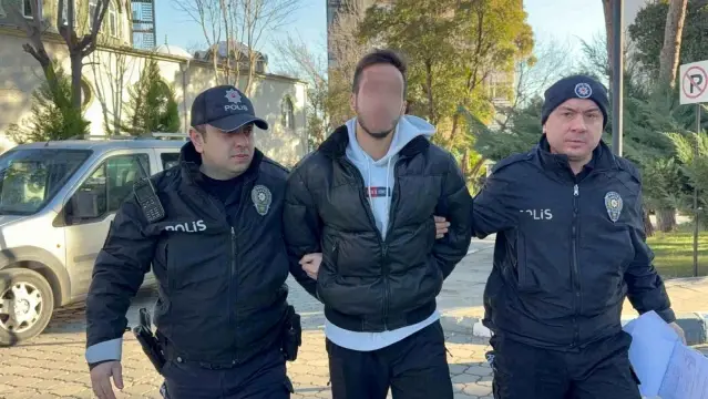 Samsun'da Lise Öğrencisine Bıçakla Tehdit