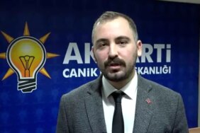 Samsun'da Umreciler İlahilerle Karşılandı - Son Dakika