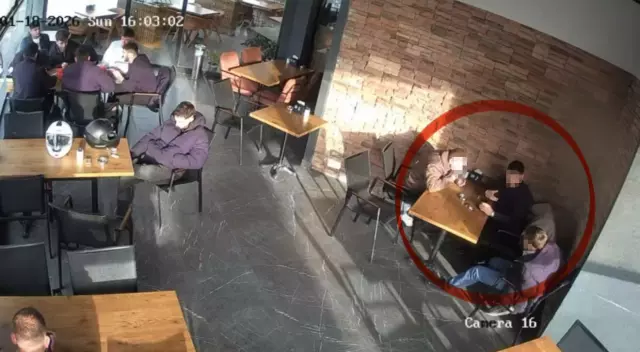 Samsun'da pastanede dehşet: Durup dururken bıçakla saldırdı