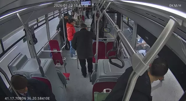 Şoför Yolcuyu Hastaneye Yetiştirdi - Son Dakika