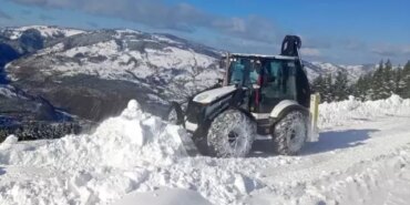 Yakakent'te Karla Mücadele Devam Ediyor