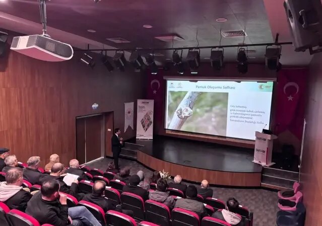 Asarcık'ta Çiftçiler İçin Bilgilendirme Toplantısı