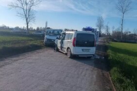 Bafra'da Trafik Kazası: 2 Yaralı