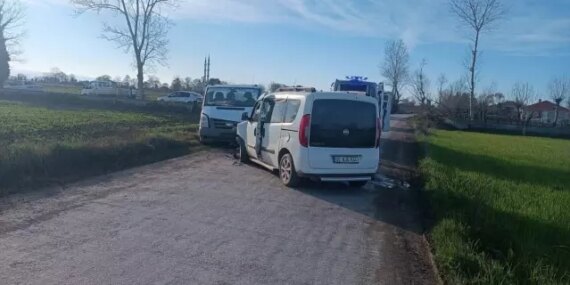 Bafra'da Trafik Kazası: 2 Yaralı