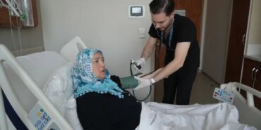 Görenler kilo aldı sandı, karnından 30 santim uzunluğunda 10,5 kiloluk kitle çıktı