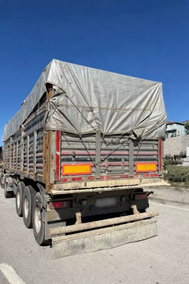 Samsun'da Denetim İstasyonuna Girmeyen Çekiciye Ceza